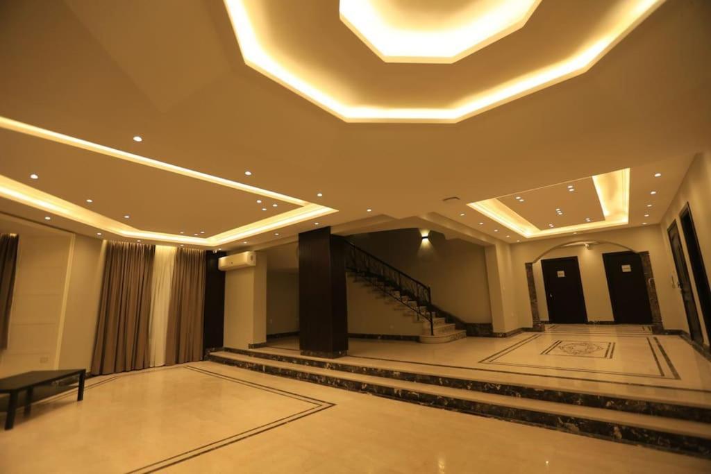 Munir's 2 Apartment